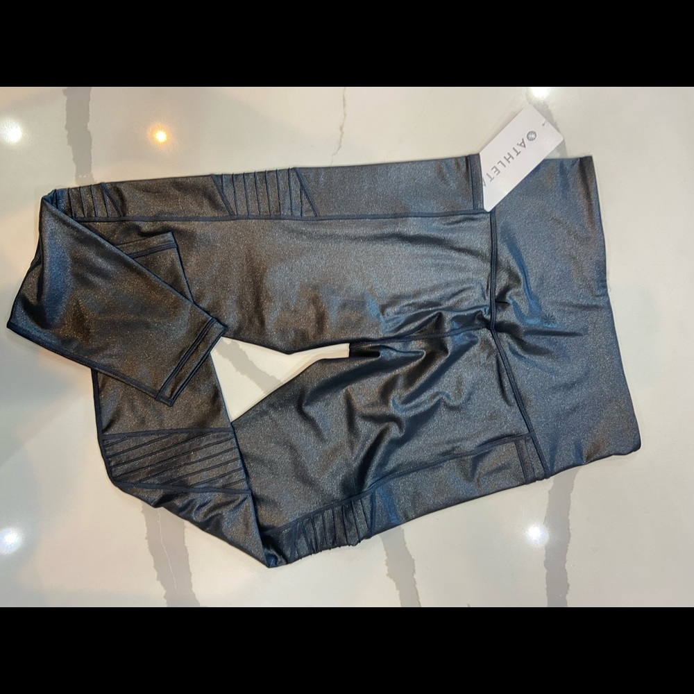 NWT Athleta Inclination Shimmer Moto Tight size M